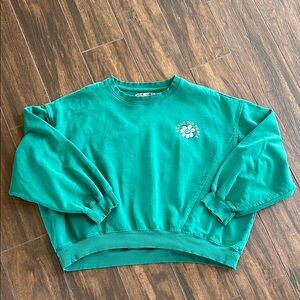 Urban outfitters oversized green Crewneck